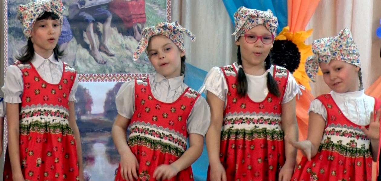 «Сто лет тому вперед!». Фестиваль фольклорного искусства прошел в Дзержинске