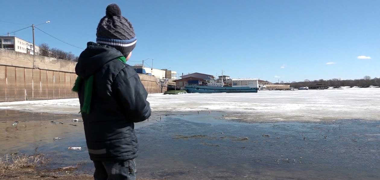 В Дзержинске введен запрет выхода на лед