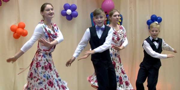 В дзержинском санаторном детском доме прошел гала-концерт областного творческого конкурса «Детство это маленькая жизнь»