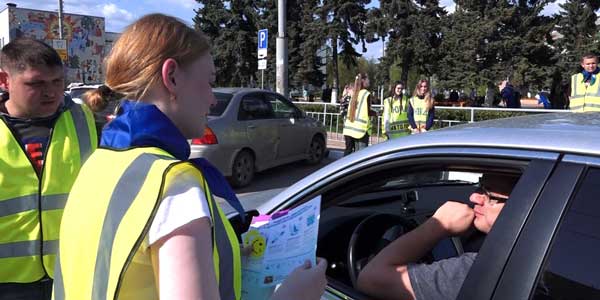 ГИБДД проводит в Дзержинске акцию «Автокресло детям»