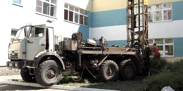 В дзержинском детском саду №97 началось карстологическое обследование грунта (обновлено)