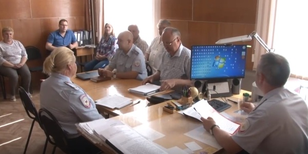 В Дзержинске прошло заседание общественного совета при управлении МВД России