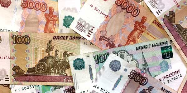 Госдума запретила передачу коллекторам долгов по ЖКХ