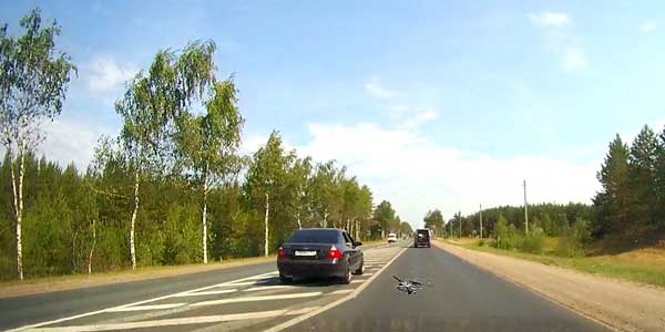 Бешеная скорость. Автолюбитель грубо нарушил ПДД на Северном шоссе
