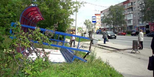 У дзержинского Политеха повалилась остановка