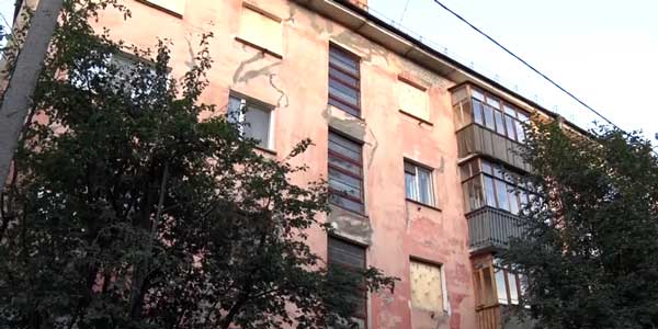 В Дзержинске идет подготовка к переселению жителей из двух аварийных домов