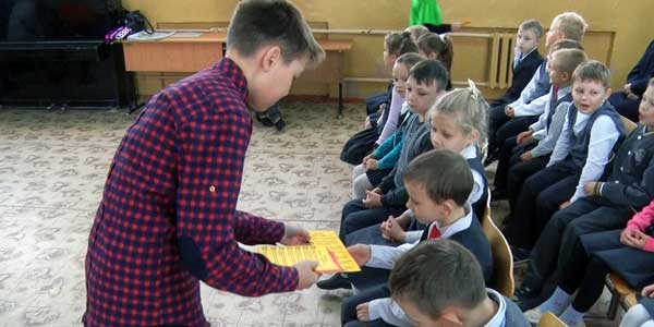 Дорога «БезОпасности». В дзержинских школах продолжаются профилактические мероприятия