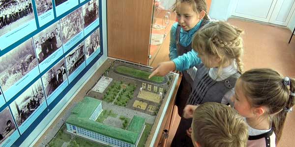 Уникальные экспонаты собрали в 12-й школе Дзержинска