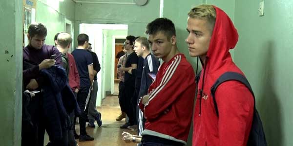 Призыв стартовал. Этой осенью на службу в армию отправятся 180 дзержинцев