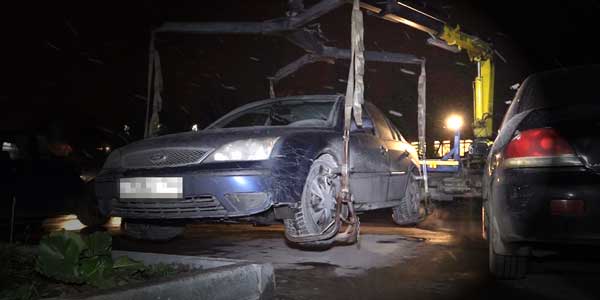 Не заплатил по счетам - лишился автомобиля. Судебные приставы Дзержинска арестовали транспорт должника