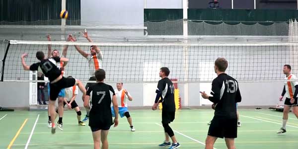Стартовал розыгрыш Кубка Дзержинска по волейболу