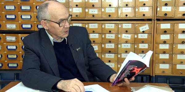 Вышла в свет новая книга дзержинского краеведа и журналиста Вячеслава Сафронова