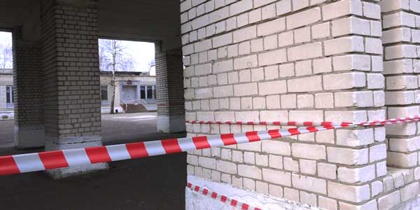 На особом контроле. В дзержинской школе №35 начинается укрепление конструкций здания