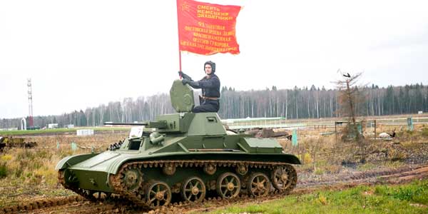 «Стальные герои на защите Отечества». Дзержинцы приняли участие в историко-мемориальной акции