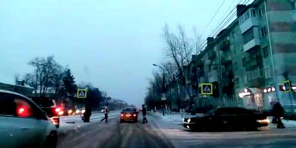 На ошибках учатся. Видео дзержинцев о неправильных водителях и пешеходах