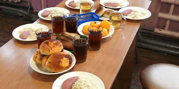 Дорогой обед. Обеды и завтраки в дзержинских школах подорожают примерно на 15 рублей