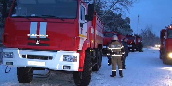 Дым без огня. Пожарная техника окружила больницу в Дзержинске