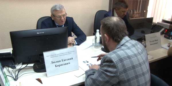 Конструктивный диалог. Евгений Люлин провел личный прием в дзержинском центре поддержки предпринимательства «Мой бизнес»