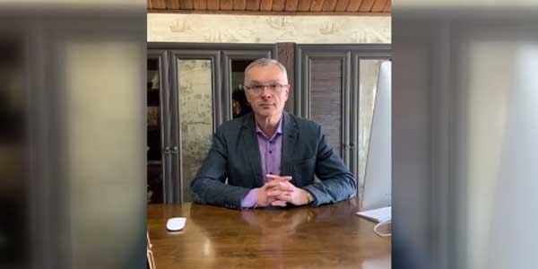 Оставайтесь дома!  Борис Кузнецов