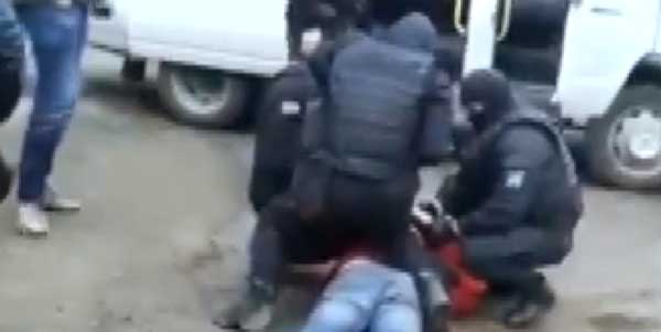 Криминальный бизнес. Подпольных торговцев оружием задержали в Нижнем Новгороде