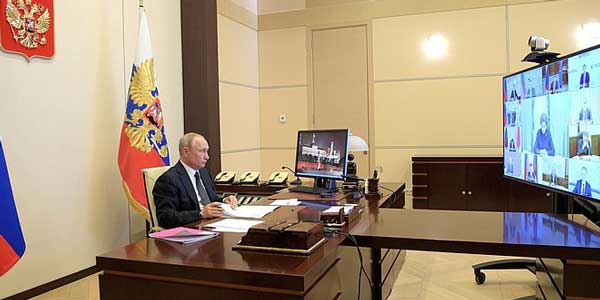 Пик еще не пройден. Президент России Владимир Путин продлил режим нерабочих дней