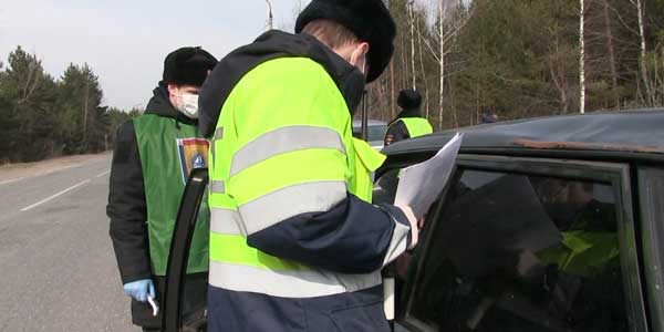 Спецпропуск или прописка. Ограничивается въезд в Нижегородскую область