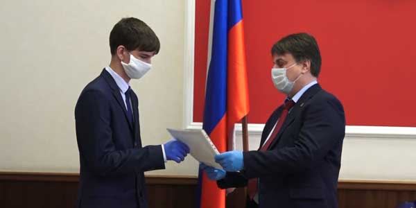Лучшие из лучших. Победителей и призеров олимпиады наградили в Дзержинске
