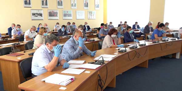 Сразу два заседания Городской думы состоялись сегодня в Дзержинске