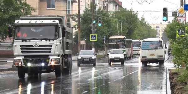 Движение восстановлено: в Дзержинске открыт проезд по улицам Грибоедова и Маяковского