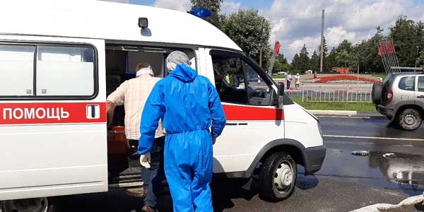 Два человека пострадали при столкновении на перекрестке в Дзержинске