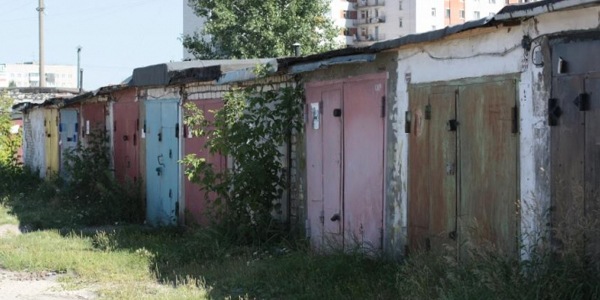 Дзержинские игроманы ограбили гаражи более чем на 200 тысяч рублей