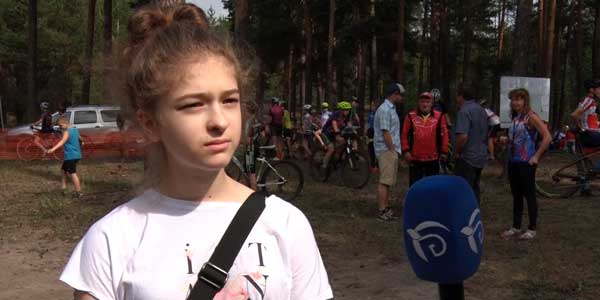 Победа на первом этапе: дзержинка стала победительницей в соревнованиях по маунтинбайку