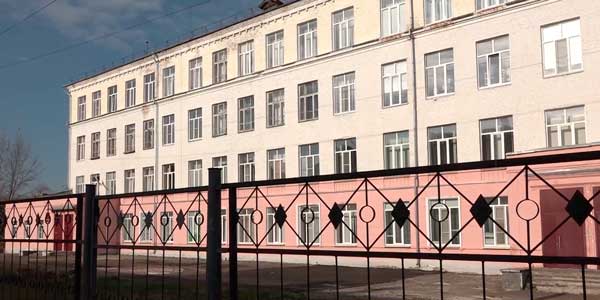 Возвращение на «удаленку»: в семи школах Дзержинска отдельные классы перешли на дистанционное обучение