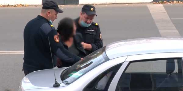 Буйные и опасные: пьяное семейство устроило разборки с прохожими в Дзержинске
