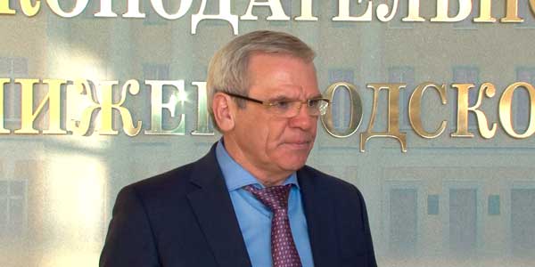 Председатель Заксобрания области Евгений Люлин взял под контроль ситуацию в больнице Дзержинска