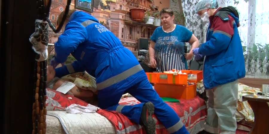 Просто не подвинулась: ножевое ранение получила девушка в общежитии Дзержинска