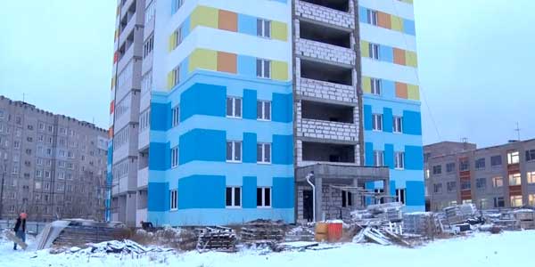 На контроле: администрация Дзержинска проверила ход строительства ЖК «Салют»