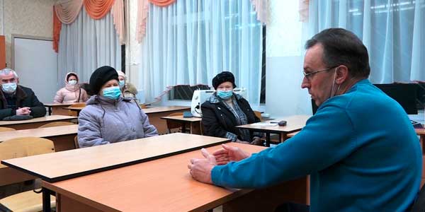 Знакомьтесь, новый депутат. Михаил Умнягин: Готов поддержать прежде всего инициативных жителей