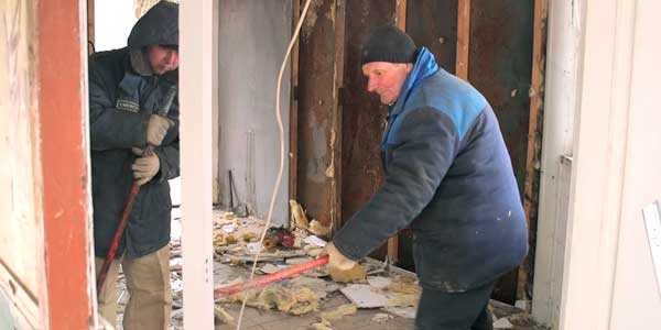 Демонтаж продолжается: еще одну незаконную постройку снесли в Дзержинске