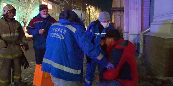 Перебегал на красный: мужчина попал под колеса легковушки в Дзержинске