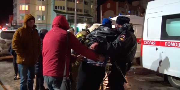 Небоскреб в огне: 25-этажное здание загорелось вчера в Дзержинске