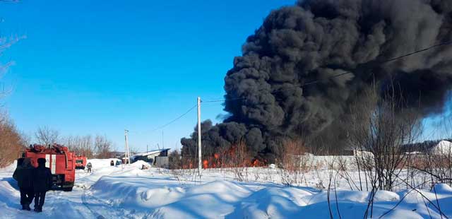 Черный и едкий: дым от пожара в Богородске был виден даже в Дзержинске
