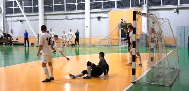 Дзержинцы сыграли в одной четвертой финала плей-офф чемпионата Нижегородской области по мини-футболу