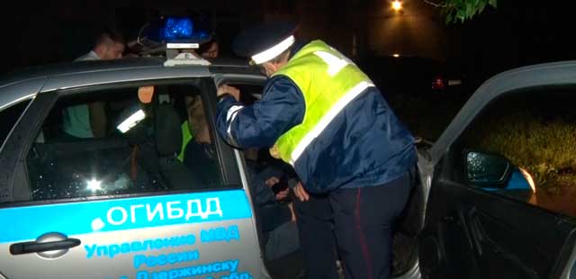Гонки с преследованием: нетрезвого водителя задержали на ул. Петрищева в Дзержинске