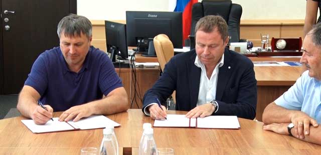 Социальный проект: администрация  Дзержинска и компания «Синтез ОКА» подписали соглашение о сотрудничестве
