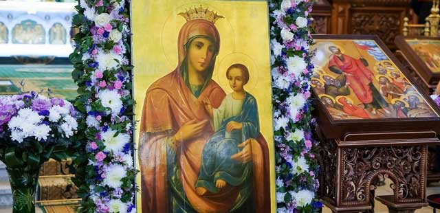 Древняя святыня: в Дзержинск прибудет Иверская икона Божией Матери