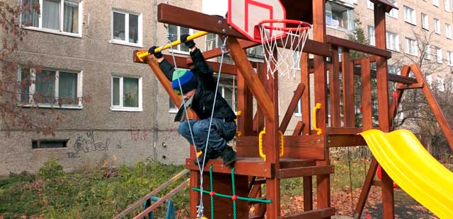 Законное благоустройство: дзержинские дворы на 22 округе активно преображаются