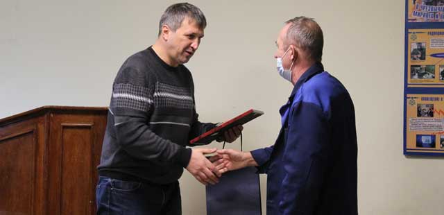 С вами по пути: работников городского пассажирского транспорта чествовали в Дзержинске