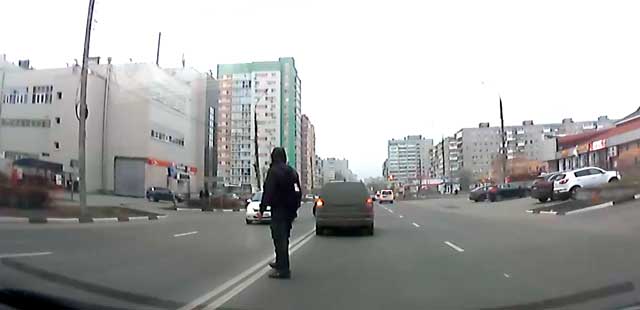 Обратная связь: перебежчики и разгильдяи на дорогах Дзержинска