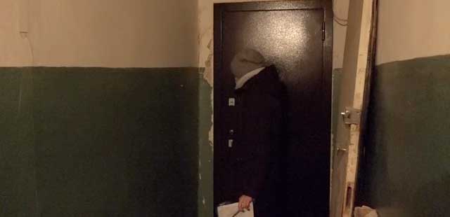 Собачья жизнь: жительница Дзержинска содержит в квартире свору собак